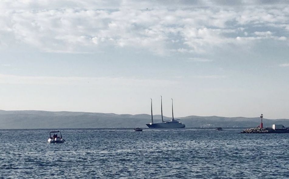 FOTO Luksuzna jahta ruskog milijardera mamila poglede Splićana