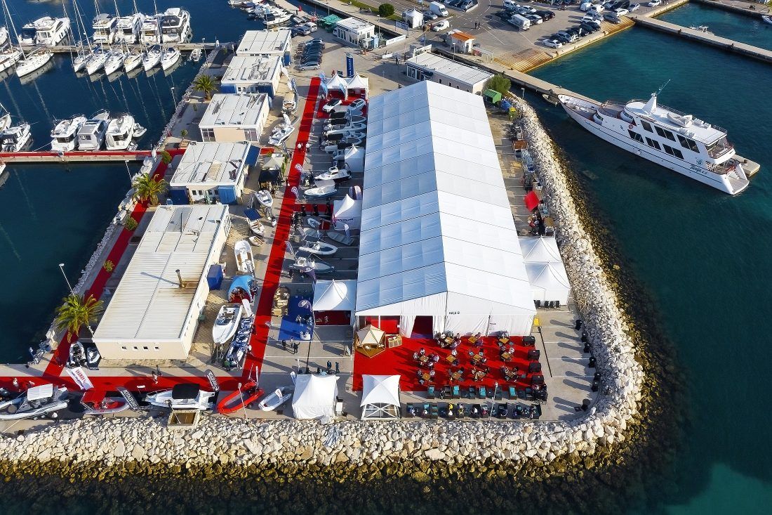 NAJVEĆE SVJETSKO OKUPLJANJE ČARTERAŠA Drugog dana Biograd Boat Showa počeo Croatia Charter Expo