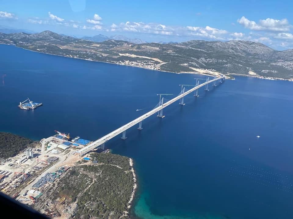 FOTO Ovako Pelješki most izgleda danas iz zraka