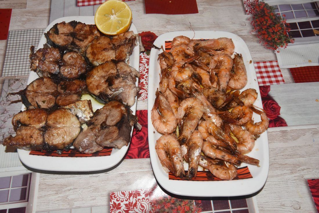 ZEMLJA GURMANIJA Palamide, kozice i pura (palenta)