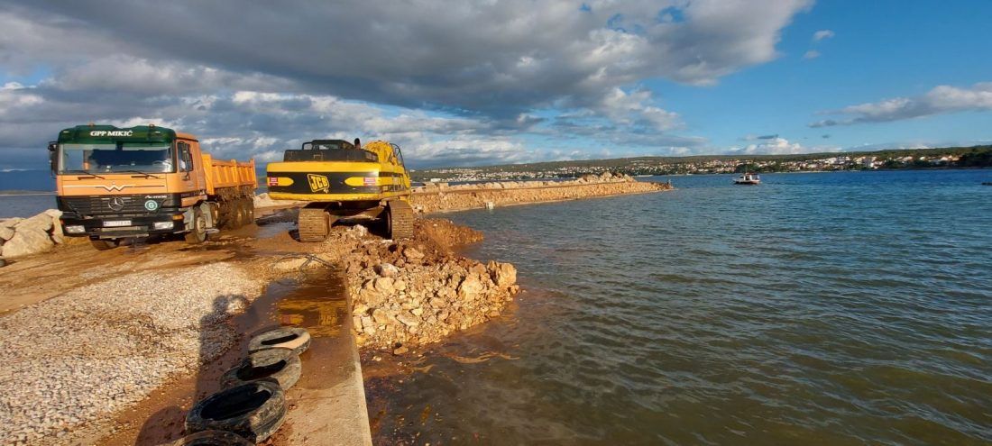 OBNOVA LUKE PORAT Iz Lučke uprave tvrde da sve ide prema planu