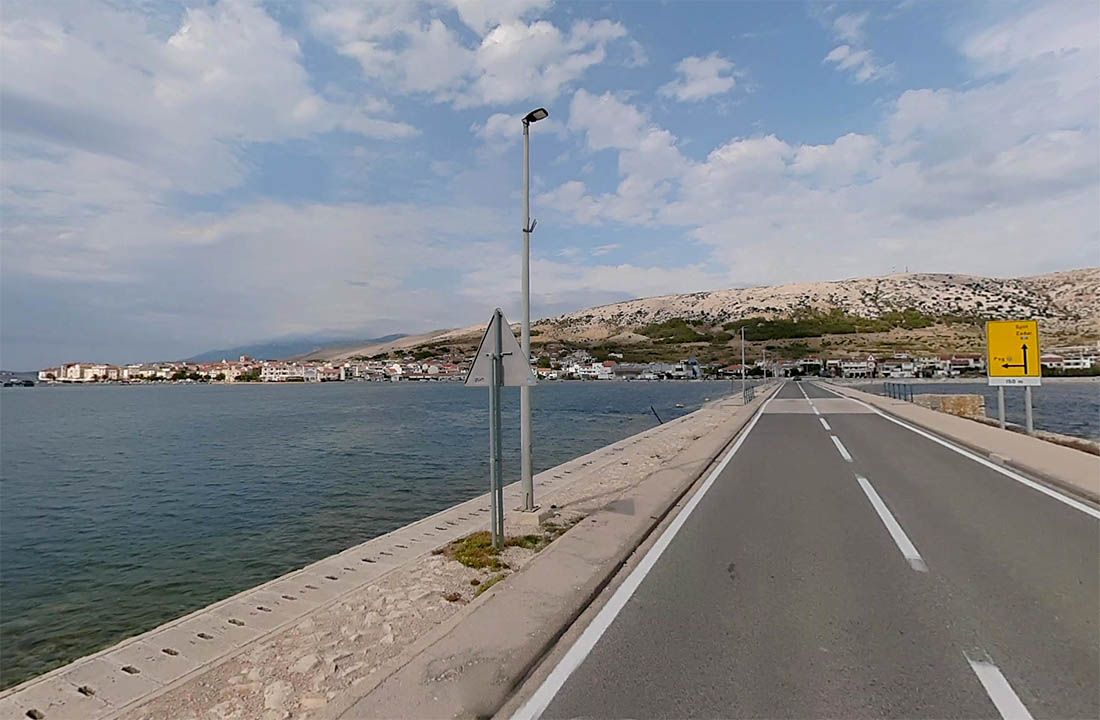 Muškarac u Pagu se odbio alkotestirati, prijetio policajcima, pa je priveden