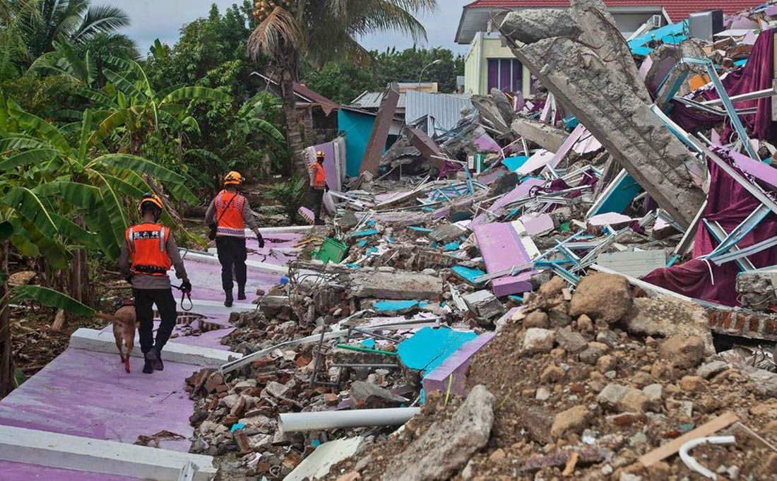 VIDEO Snažan potres jačine 7,5 stupnjeva pogodio Indoneziju