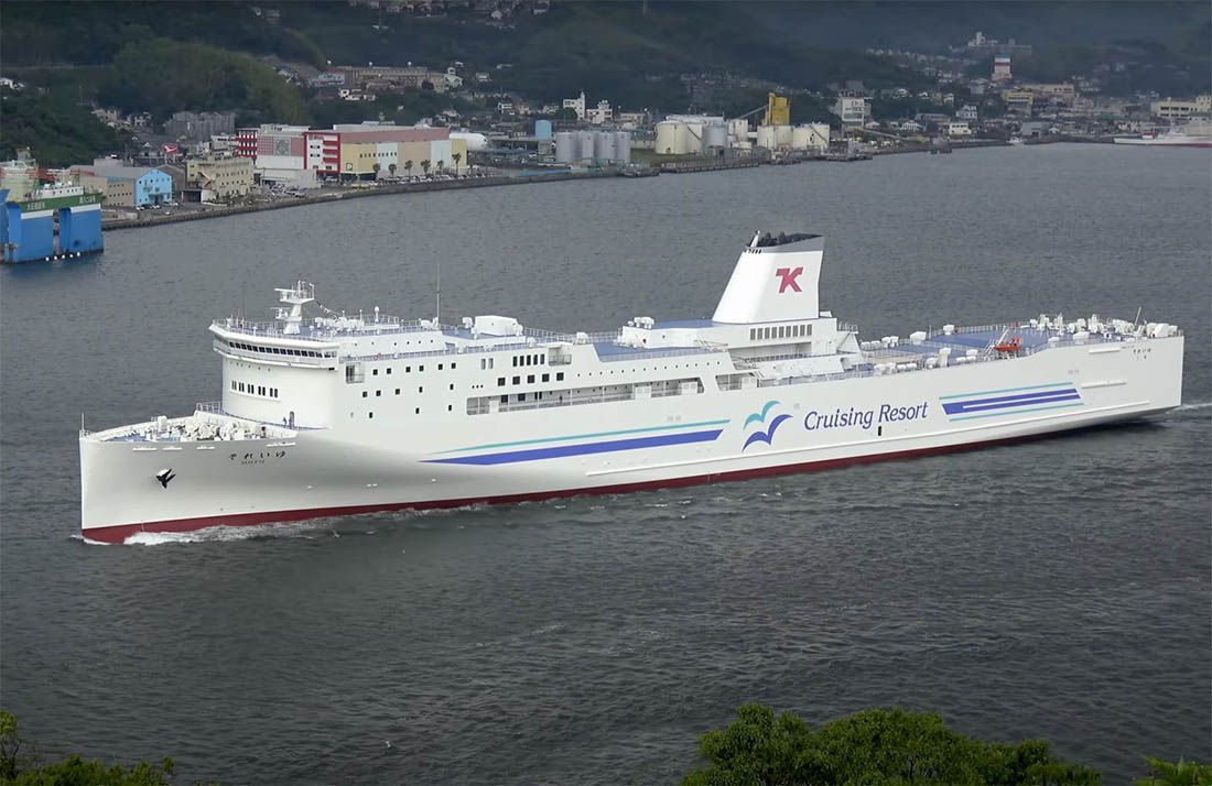 Japanci izveli prvu plovidbu velikog trajekta bez posade!