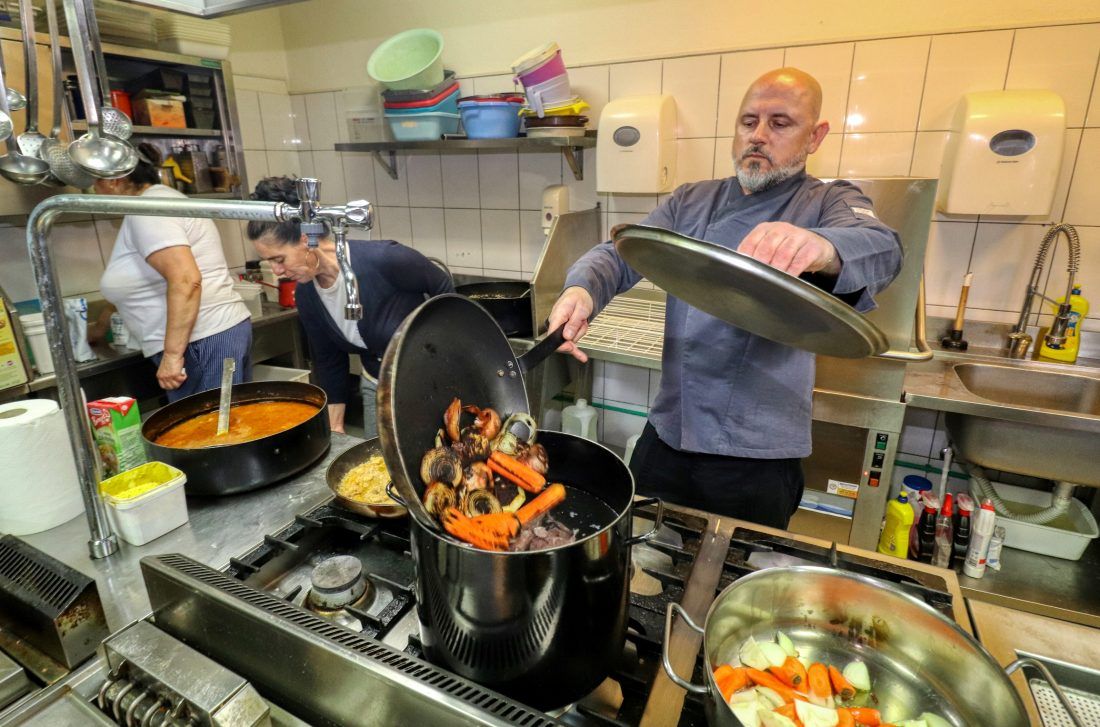 Virski kulinarski virtuoz dobio nagradu “Nasmiješeno sunce” za najboljeg zadarskog kuhara u 2021.