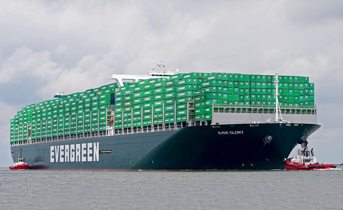 Za Evergreen porinut novi golemi kontejneraš od 24.000 TEU