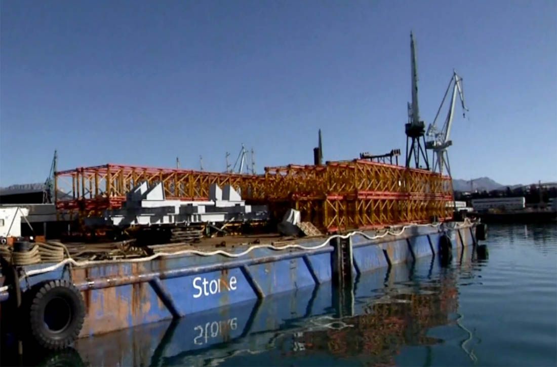 Prema Pelješcu krenuli dijelovi za most Ston