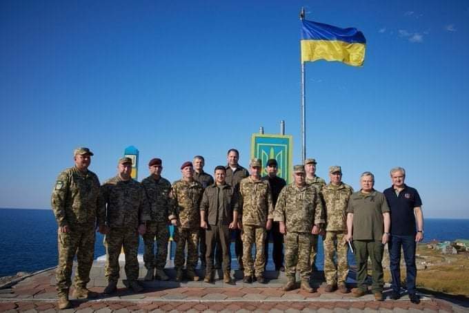 POTVRĐENO JE: Ukrajinski vojnici sa Zmijskog otoka su živi i u ruskom zarobljeništvu!
