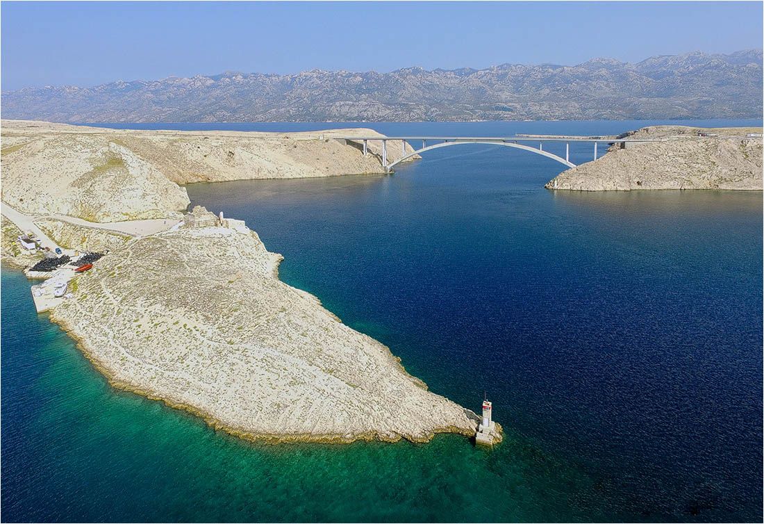 Na otoku Pagu grade se vidikovci od Paškog mosta, pa sve do Malog zatona