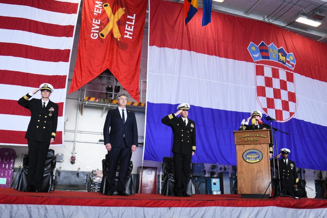 FOTO Plenković sišao s ‘Trumana’ pun dojmova: “Posjet je dokaz kvalitete strateških odnosa Hrvatske i SAD-a”