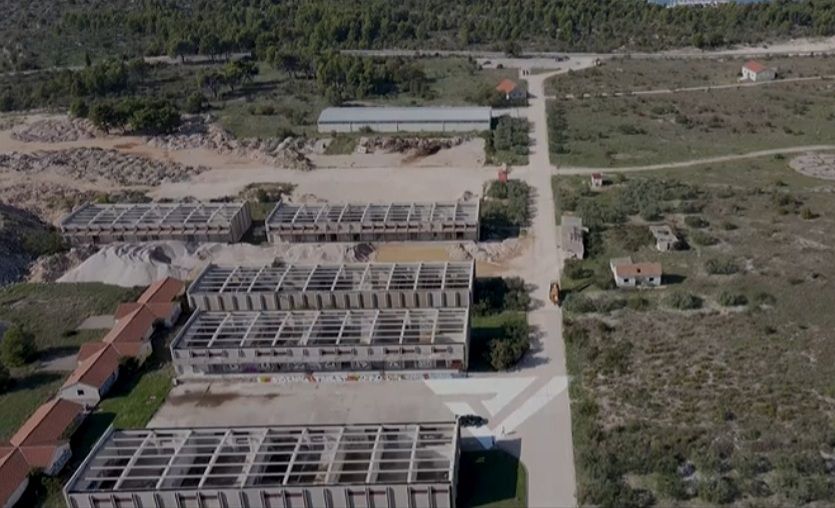 Grad Šibenik od Vlade dobio zemljište u bivšoj vojarni za gradnju novog vatrogasnog doma