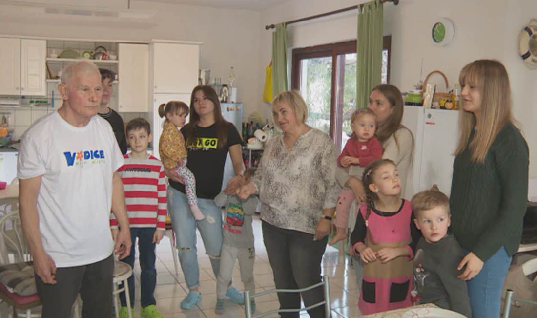 KAKAV ČOVJEK! Vodičanin otkazao turiste za cijelu sezonu i u kuću primio 11 Ukrajinaca