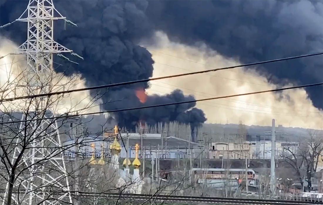 DRAMATIČNE SNIMKE Rusi projektilima gađali luku Odesa