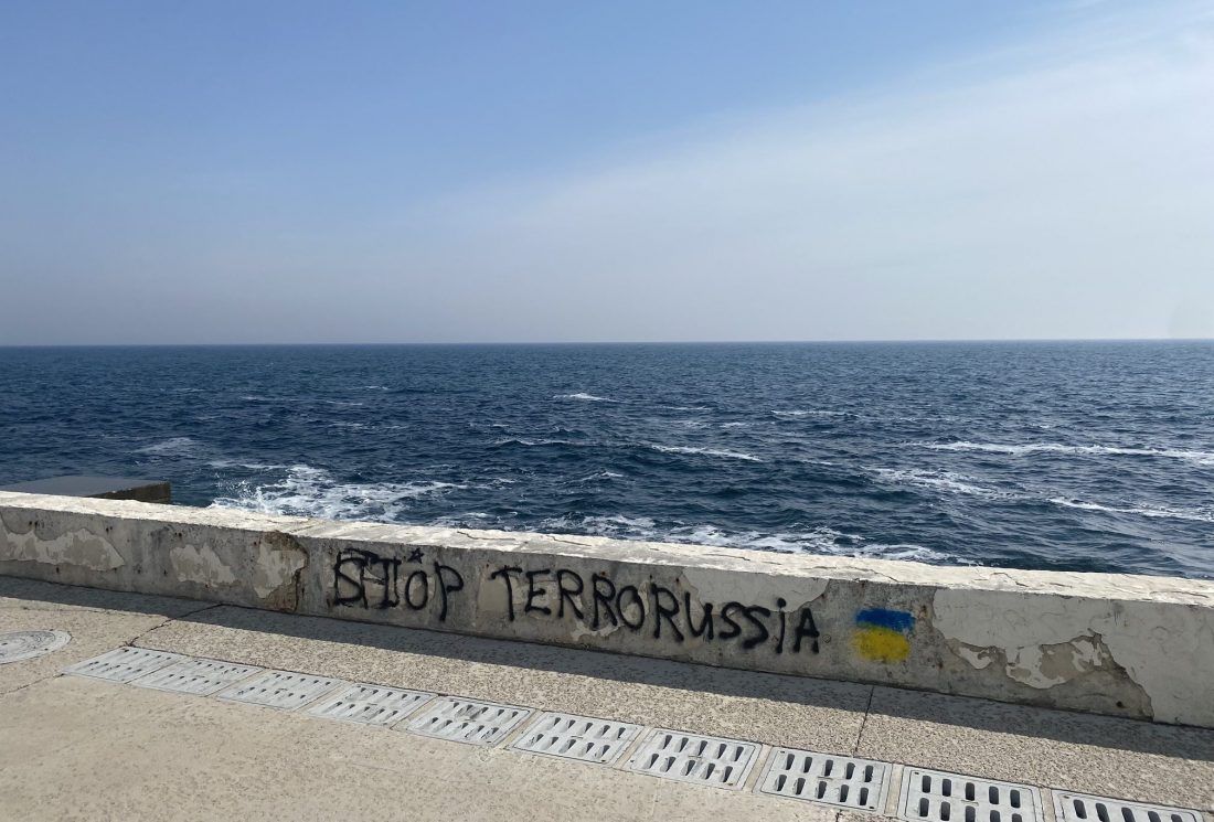 RUSI NAPADAJU LUKU ODESA Ukrajinci: “Žito je zarobljeno u našim silosima, moramo odblokirati Crno more!”