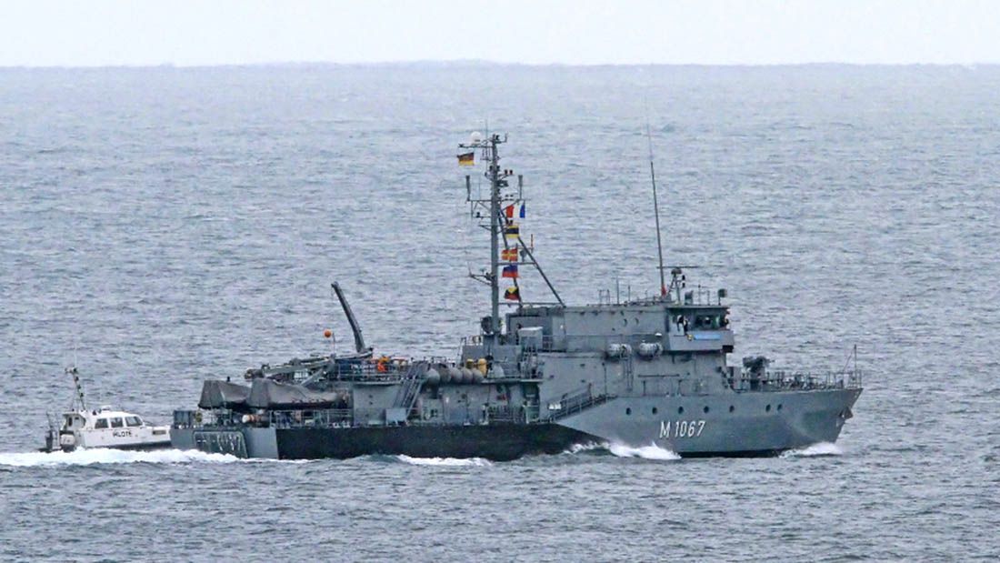 U dubrovačkom akvatoriju plovi strani ratni brod