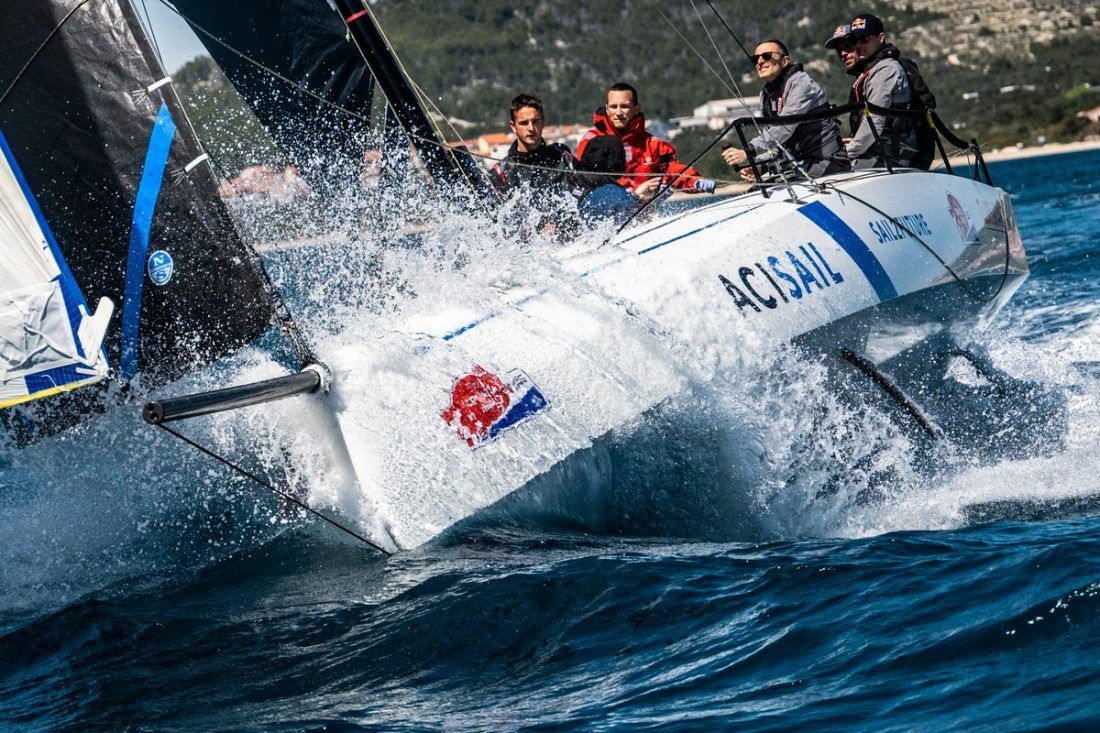 Zvijezde WRC-a u uživale na jedrenju u vodičkom akvatoriju