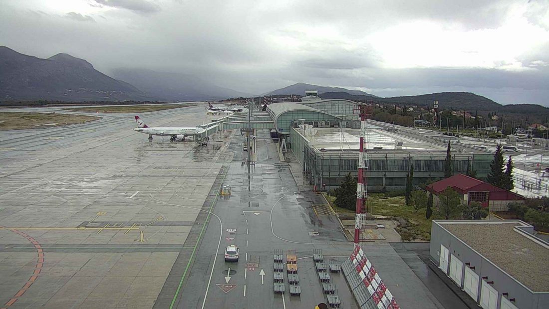 Tri zrakoplova zbog grmljavinskog nevremena nisu uspjela sletjeti na dubrovački aerodrom