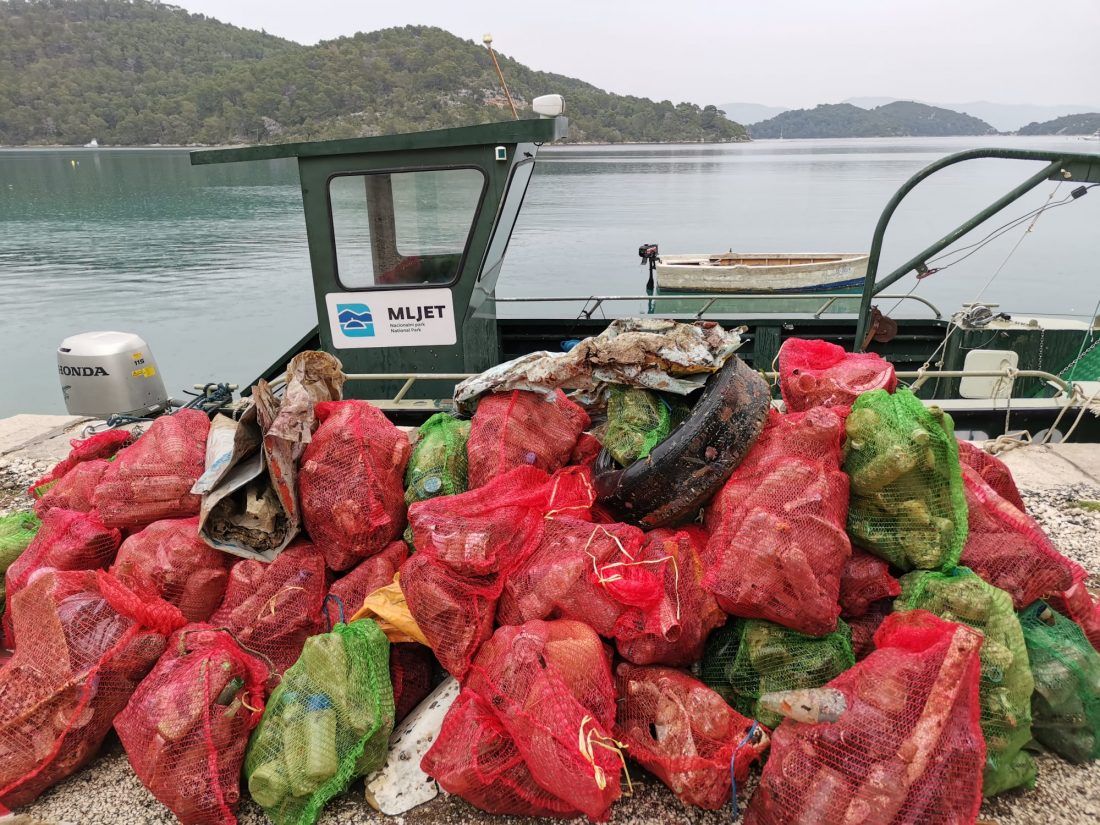 ČISTIM MLJET ZA BOLJI SVIJET Iz podmorja izvađeno 124 kubika otpada!
