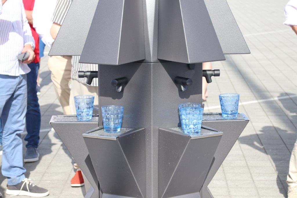 Na riječkom lukobranu postavljena Riječka Rotary špina