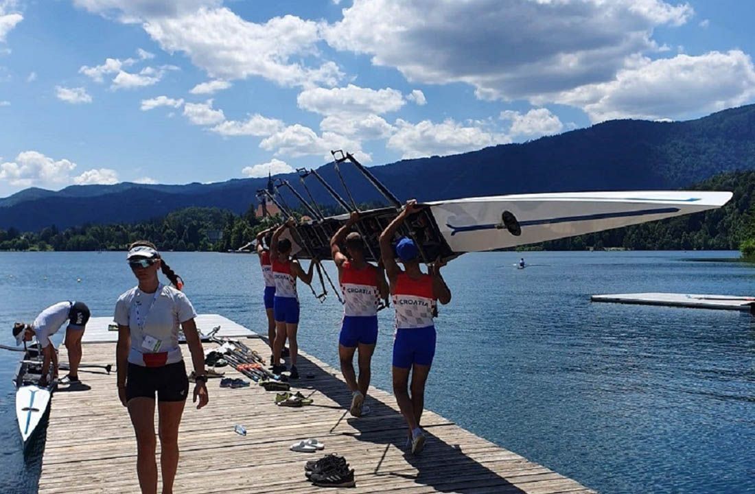 Šibenske veslačice i veslači regatavali na Bledu