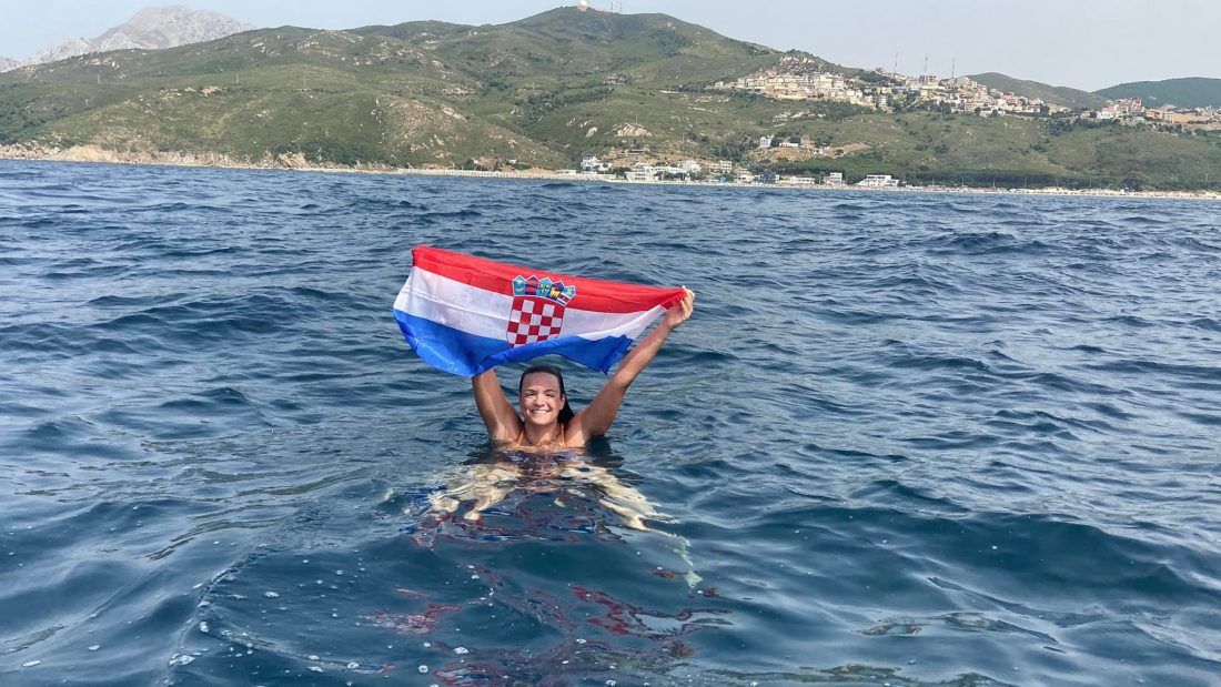 OGROMAN USPJEH Dina Levačić preplivala Gibraltarski tjesnac!
