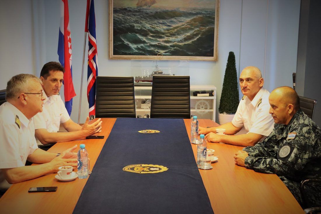 Kapetan korvete Botušić upućen u operaciju „ATALANTA“