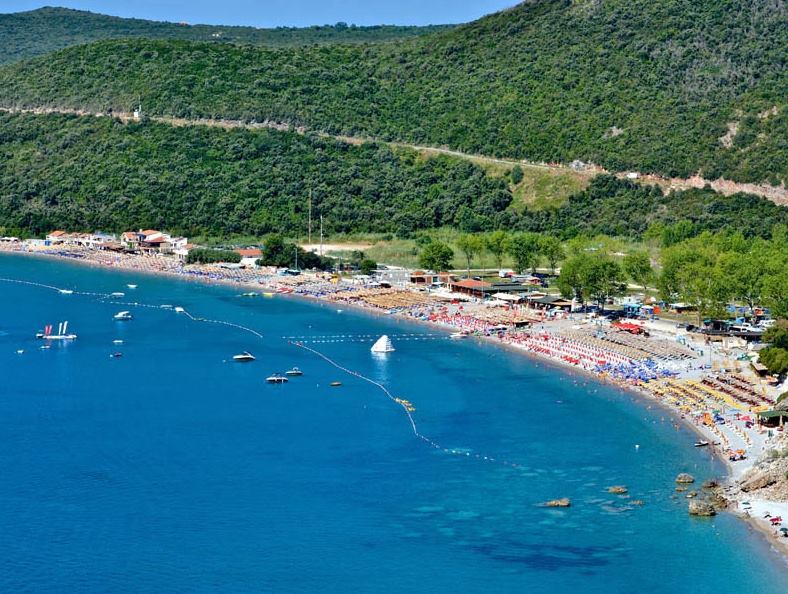 RUSI BJEŽE NA JADRAN: “Sve što se tamo događa, nespojivo je s nama i našim stavovima!”