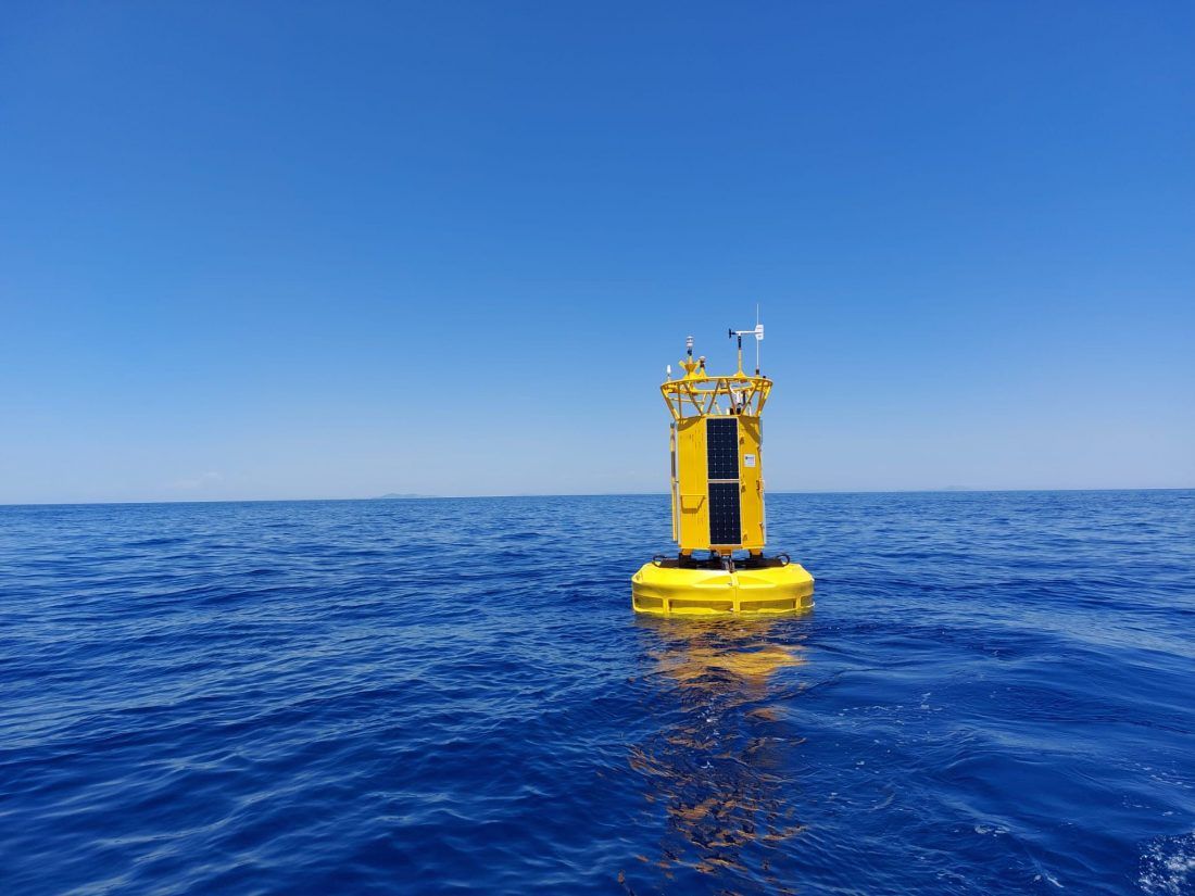 Kod Palagruže postavljena druga od pet meteorološko-oceanografskih plutača