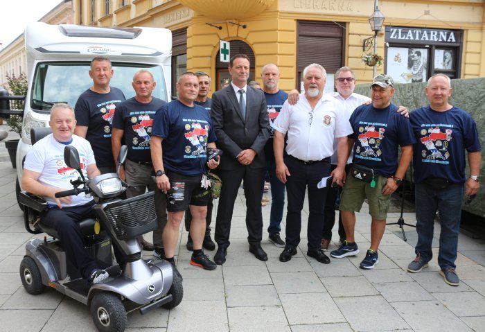 Varaždinski branitelji 1000 kilometara pješice na puštanje u promet Pelješkog mosta