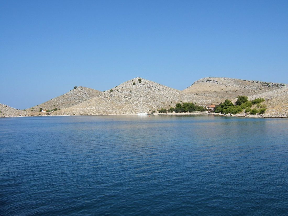 Iz vikendice na otoku Kornatu čovjeku ukradena skupa ribarska oprema