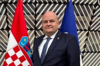 Ministar Šušnjar: "Nedjeljom se svetkuje dan Gospodnji, mi smo katolička zemlja"