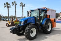 Na Vir stigao traktor s kosilicom, a uskoro će i dva kamiona za odvoz otpada!