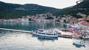 MORE MODE Večer u zaljevu ljepote i užitka