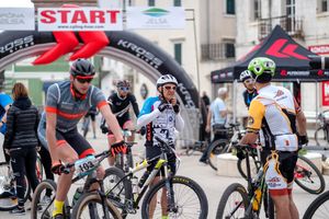 Sportski rujan u Jelsi