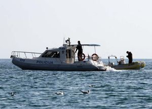 Bjegunac kod Krka plivajući pokušao umaknuti policiji