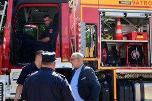 POŽAR KOD DUBROVNIKA Božinović: Istražujemo okolnosti požara, ali i stradavanja našeg Gorana