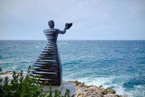 ADDIO Na Lošinju postavljena prva skulptura posvećena ženama pomoraca