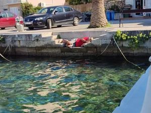 Pobjednik fiktivnog natječaja "Nek' ti kušin bude stina"