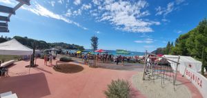 Oko 140 natjecatelja iz čak šest zemalja otplivalo maraton Sv. Eufemije