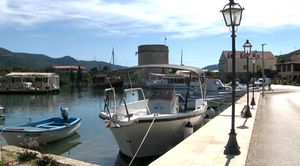 Višenamjensko plovilo za zaštitu morskog okoliša - Rad domaćih brodograditelja