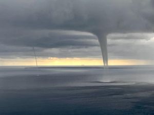 Tropska oluja Ian postaje uragan i pogodit će Kubu - Upozorava se stanovništvo da pripremi zalihe