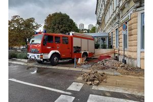 FOTO Vatrogasci i dalje na terenu - Nastavljaju se intervencije u sanaciji posljedica nevremena