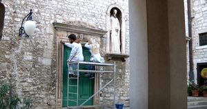 Volonteri obnavljaju vrijedno kulturno-povijesno nasljeđe Šibenika