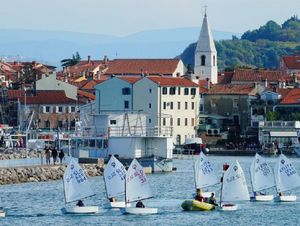 Izvrstan nastup pulskih optimista u slovenskoj Izoli