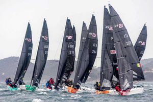 Svjetsko prvenstvo klase RS21: Buran vikend u Biogradu, Talijani u vodstvu