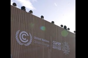 Globalna klimatska konferencija u Egiptu produžena do subote s ciljem razrješenja neslaganja o ključnim pitanjima