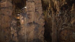 Biserujka, bajkovita špilja otoka Krka koja ostavlja bez daha