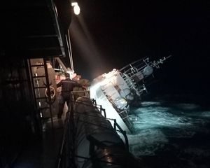 Nakon potonuća ratnog broda, tajlandska mornarica traga za 33 mornara