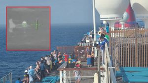 Pao s kruzera i preživio 20 sati borbe s morem, meduzama i morskim psima