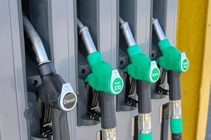 Petrol danas na sat vremena zatvara pumpe osim benzinskih postaja koje se nalaze na autocestama i na pomorskom dobru